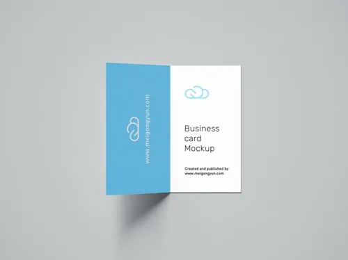 折叠样式名片设计贴图展示样机PSD模版 Folded business card mockup / 90x50 mm