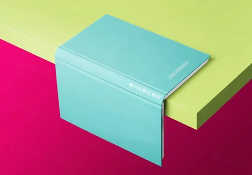 书籍装帧封面设计展示模型 Book Decoration Mockups