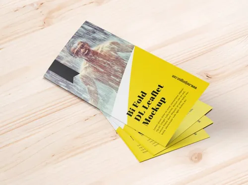 双折页DL传单设计印刷提案样机PSD模板素材 Bi-fold DL Brochure Mockup