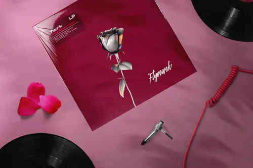 枚红色高端复古黑胶唱片透明塑料膜场景模拟