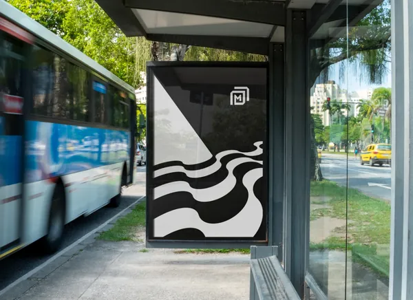 高质量城市街道摄影公交站台灯箱广告牌海报设计提案展示样机模板 BRA-RJ005