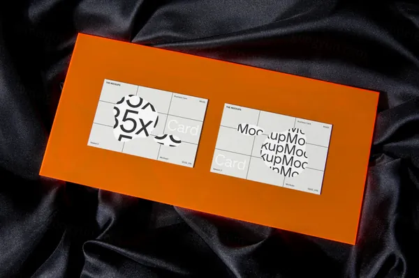 高质量实拍无CG企业品牌名片设计贴图展示样机模板 TM COLOUR 004