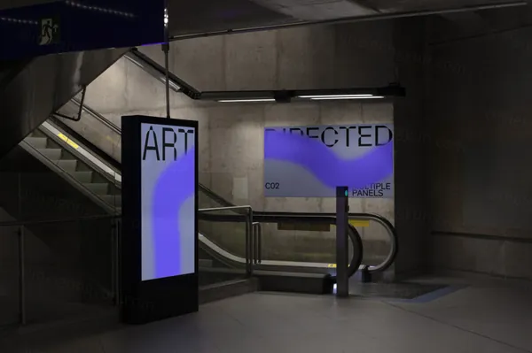 高端定制级地下电梯口灯箱广告海报设计贴图展示样机模板素材 ARTD C02 SCREEN 002