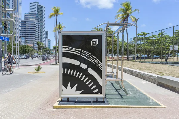 高质量海滨城市街道实拍路边站台灯箱广告牌海报设计提案展示样机模板 BRA-PE006