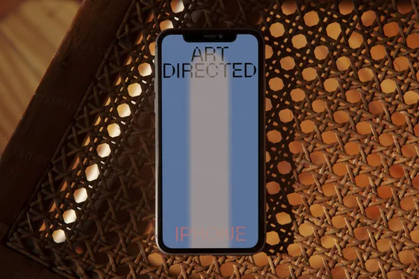 高端定制级实拍无CG苹果手机APP设计UI贴图展示样机模板素材 ARTD C01 DEVICE 010