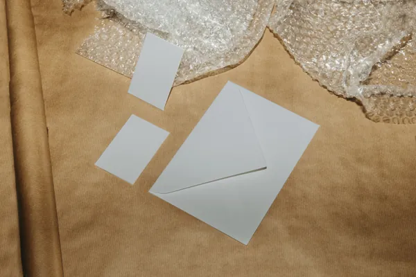 高端户外实拍信封商务名片品牌设计提案贴图展示样机模板 Stationery Pack 01-2