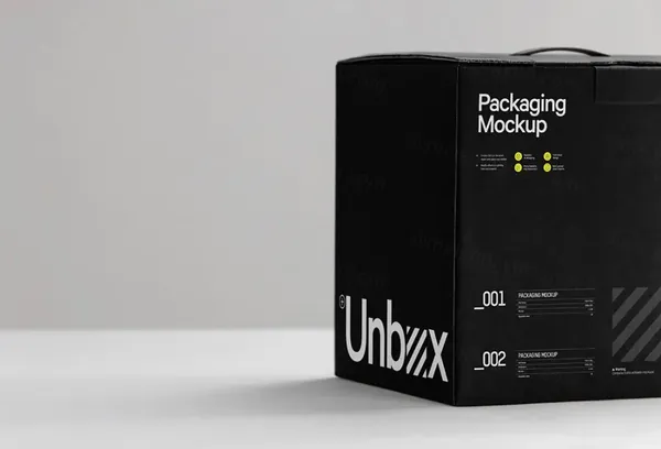高质量拆箱场景特写镜头瓦楞纸快递纸箱品牌包装设计贴图展示样机模板 Unboxing Mockup-3