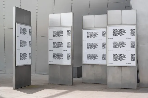 高质量城市摄影都市街道路边广告牌海报设计贴图展示样机模板 TM-POSTER-028