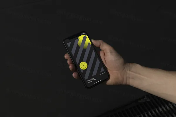 潮流暗黑风高级感手持苹果手机APP设计UI提案展示样机模板素材 Dark iPhone Mockup-1