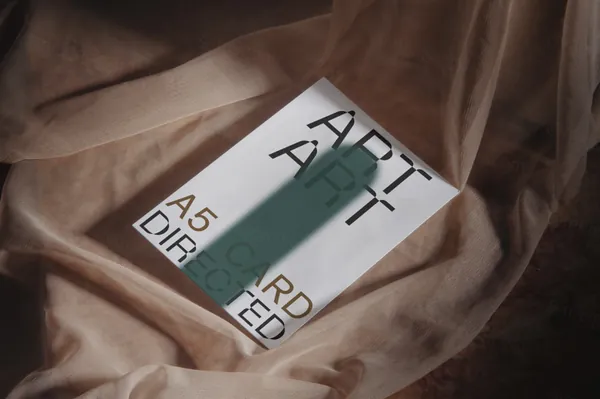 高质量实拍无CG宣传单海报设计贴图展示样机模板素材 ARTD C01 PRINT 005