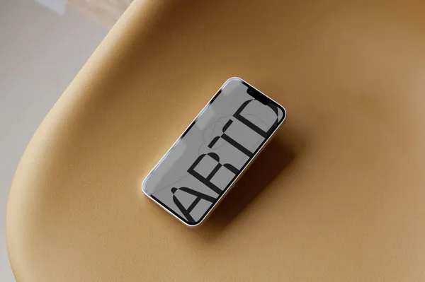 高端定制级实拍无CG苹果手机APP设计UI贴图展示样机模板素材 ARTD C04 DEVICE 033