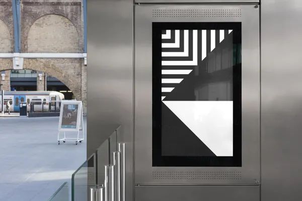 高质量街头户外实拍电子显示屏海报设计贴图展示样机PSD模板素材 NO.007