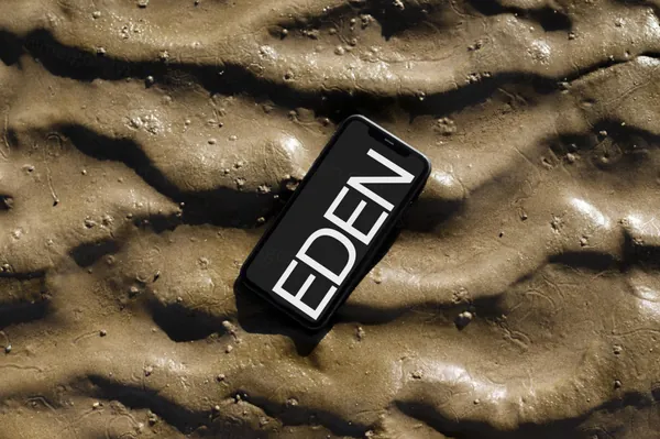 高质量苹果手机APP设计UI贴图展示样机模板素材 iPhone Mockup