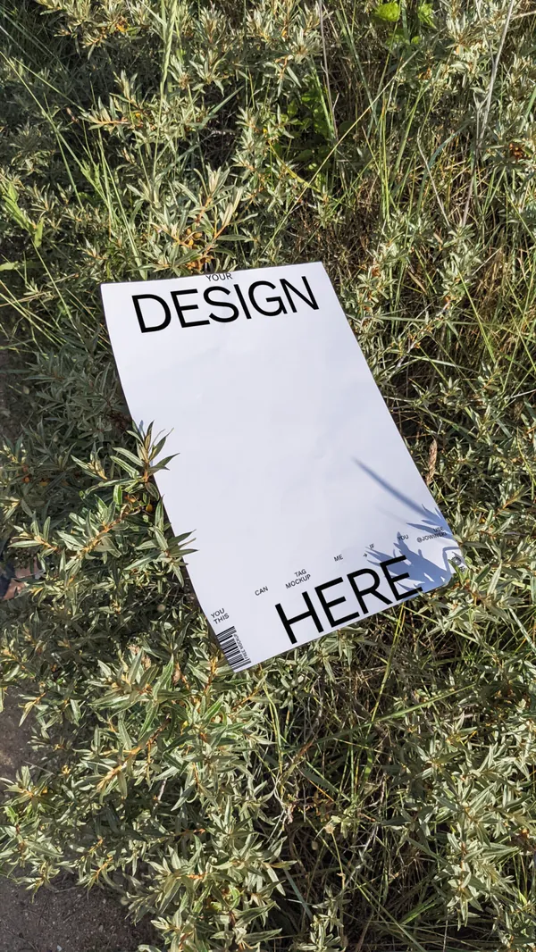 潮流小清新风高清实拍户外宣传单海报设计贴图展示样机模板-10