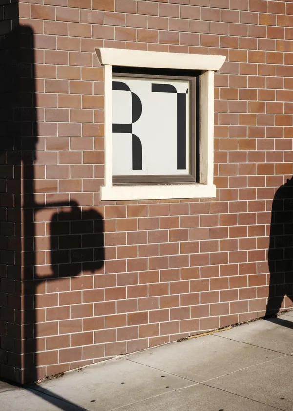 加利福尼亚街头窗户广告海报设计贴图展示样机模板素材 ARTD FLA Billboard 027