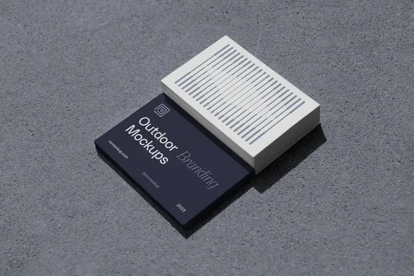 高质量户外商务名片品牌设计提案贴图展示样机模板 Outdoor Branding Mockup-2