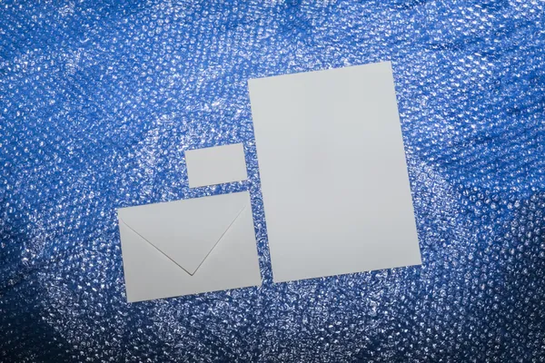 高端户外实拍信封商务名片品牌设计提案贴图展示样机模板 Stationery 04