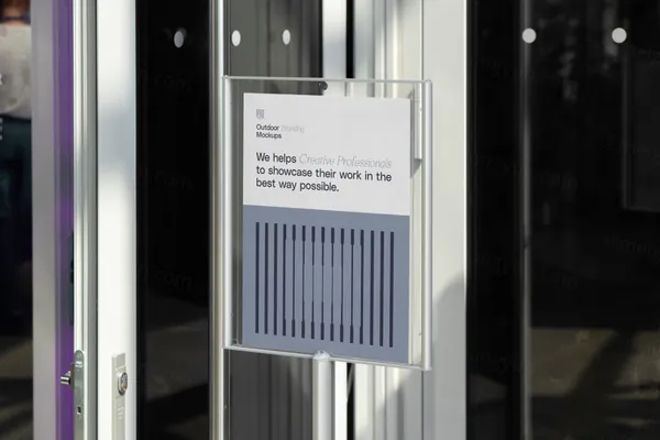 高质量户外广告牌海报设计提案贴图展示样机模板 Outdoor Branding Mockup-2