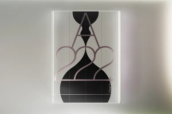 高质量科幻光影透明有机玻璃抽象海报设计作品展示效果PSD样机模板-10