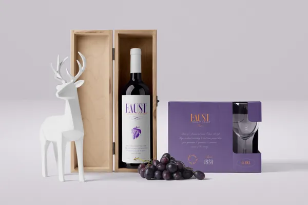 高级红酒葡萄酒品牌包装设计贴图场景展示样机模板 Front View Branding Mockup