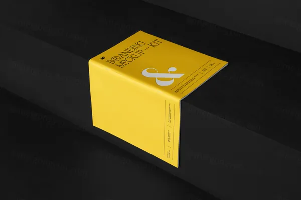 高端宣传册画册书籍封面设计提案贴图展示样机模板 Branding Mockups