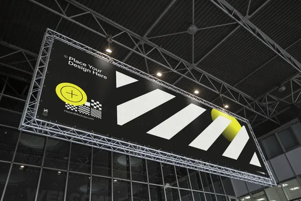 潮流演唱会衍架广告牌海报设计提案贴图展示样机模板 Urban Poster Mockup