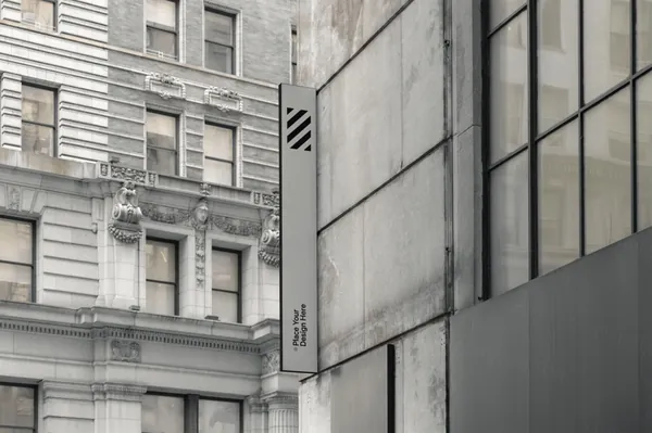 户外都市街头灯箱广告牌海报设计提案贴图展示样机模板 Urban Banner Mockup-3