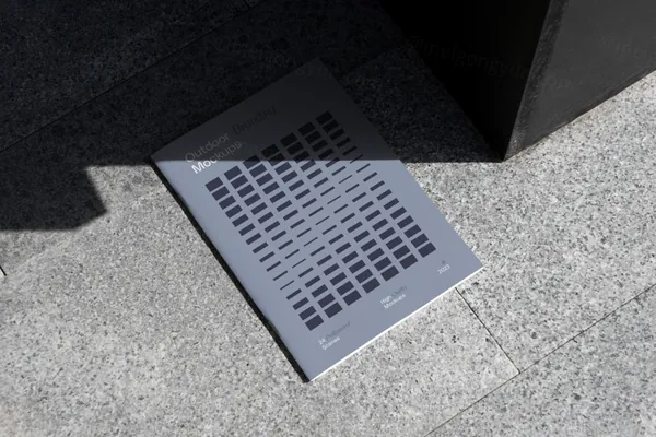 高质量户外杂志宣传册书籍画册设计提案贴图展示样机模板 Outdoor Branding Mockup-3