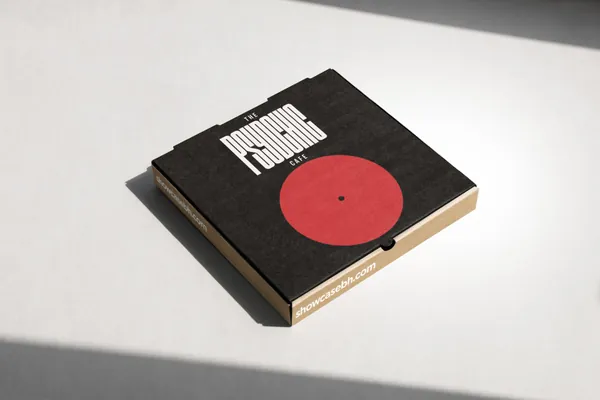 棕色瓦楞纸披萨外卖餐饮品牌包装设计贴图展示样机模板素材 Pizza Box Mockup