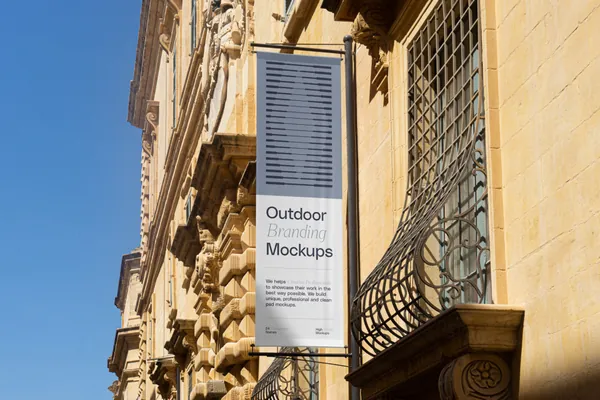 高质量户外吊旗旗帜广告设计提案贴图展示样机模板 Outdoor Branding Mockup-1