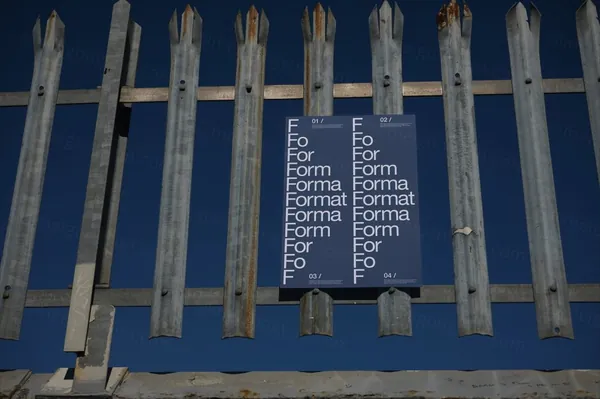 高质量实拍无CG户外海报设计贴图展示样机模板 FORMAT B2 A4 POSTER 05