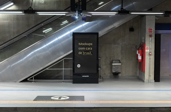 高质量高清摄影数字显示屏户外灯箱广告设计贴图展示样机模板 Digital Screen Mockup-6