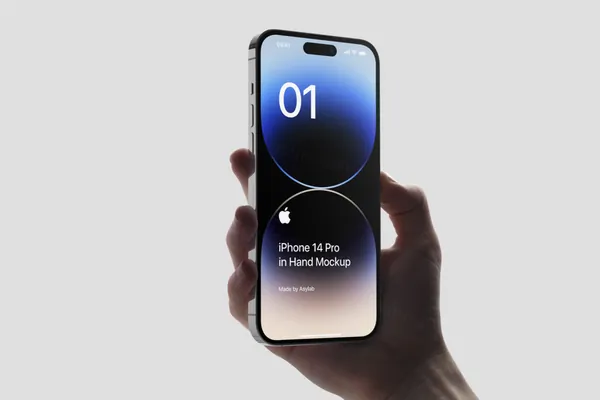 极简主义手持苹果手机APP设计提案UI贴图展示样机模板 iPhone 14 Pro In Hand Mockup-19